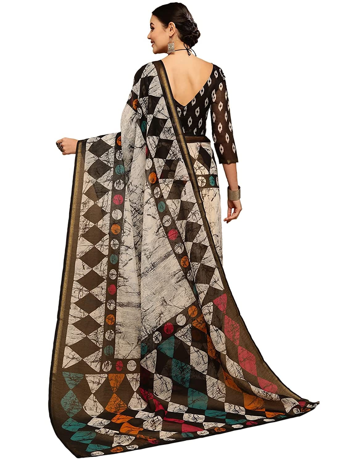 Urban Wardrobe Printed Black and Cream Cotton Saree