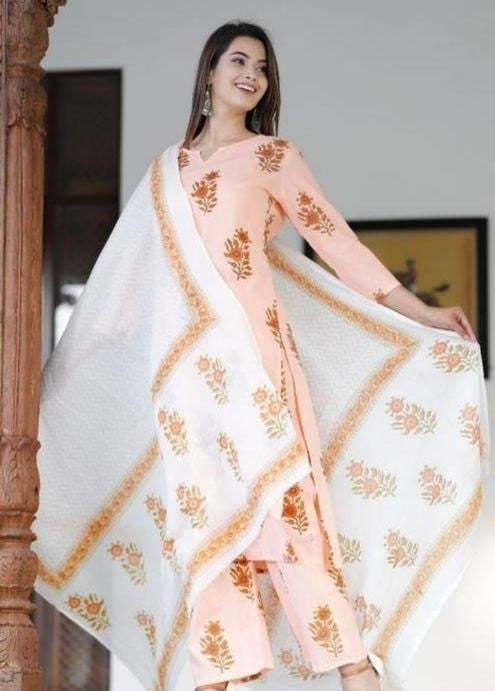 WOMEN'S STYLISH COTTON PRINTED KURTA SET