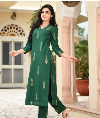 Green Woman Kurta Set with Pants