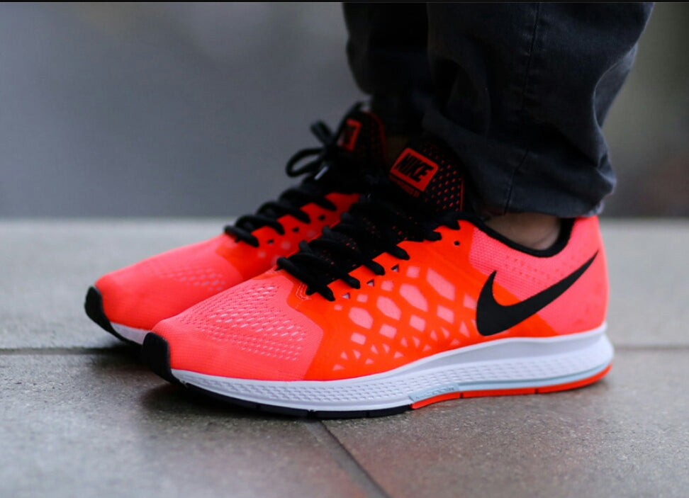 Nike Air Zoom Pegasus 31 Running Shoes