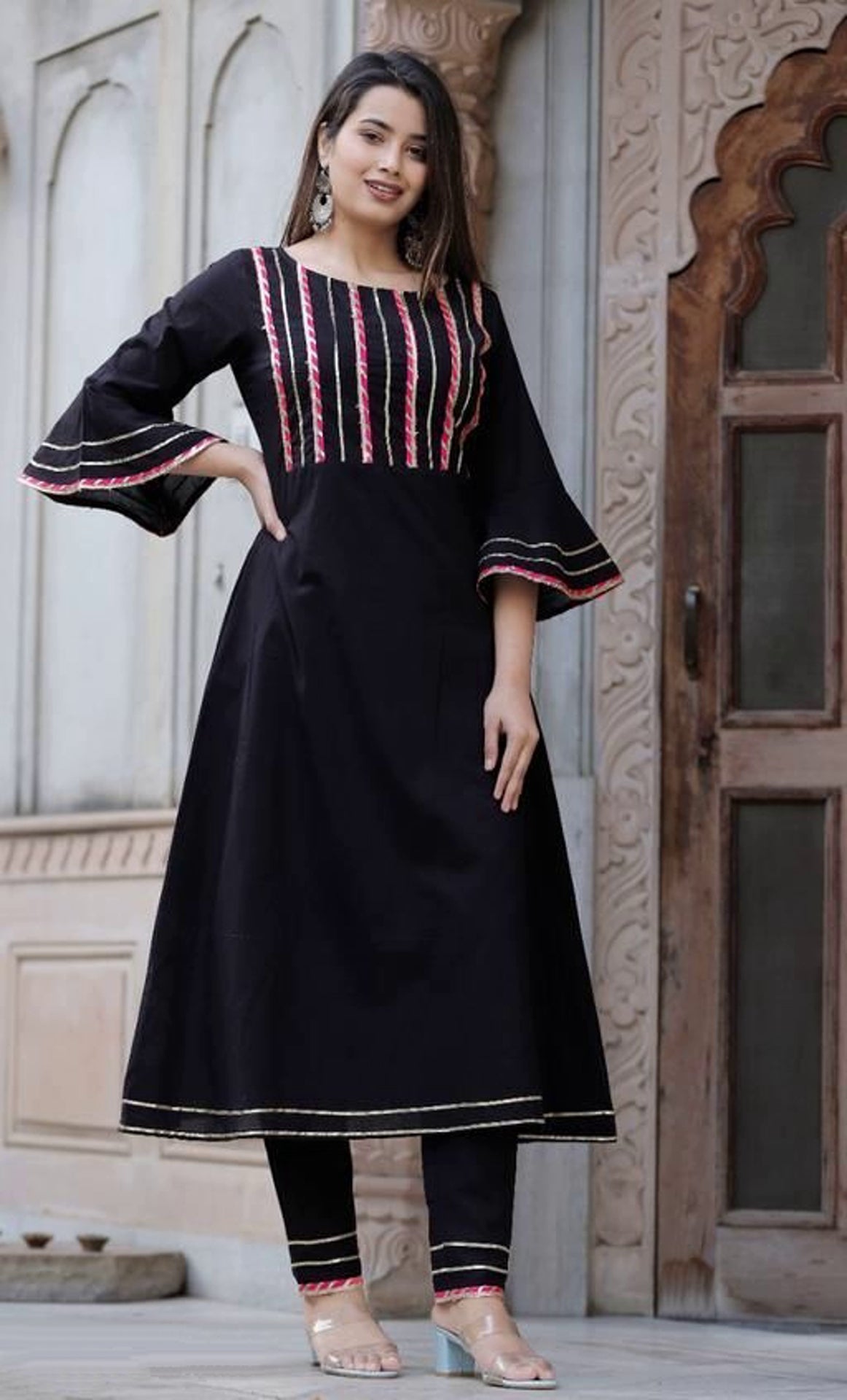 Women Black Bell Sleeves Straight Kurta Set