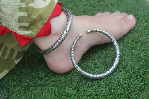Voguish Brass Kada Anklets