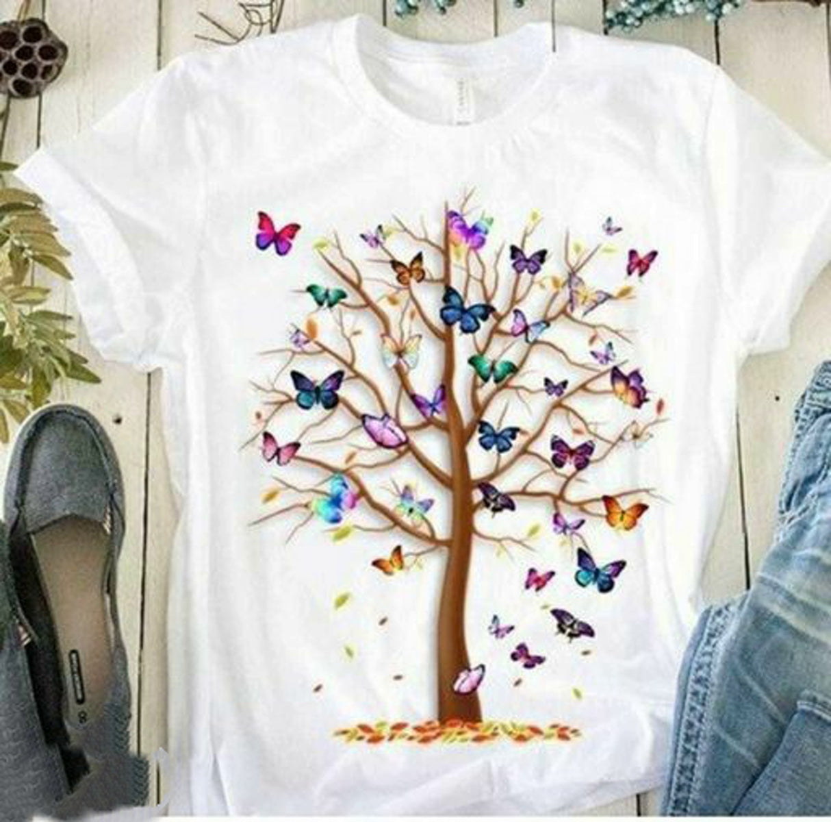 White Printed Round Neck Tshirt