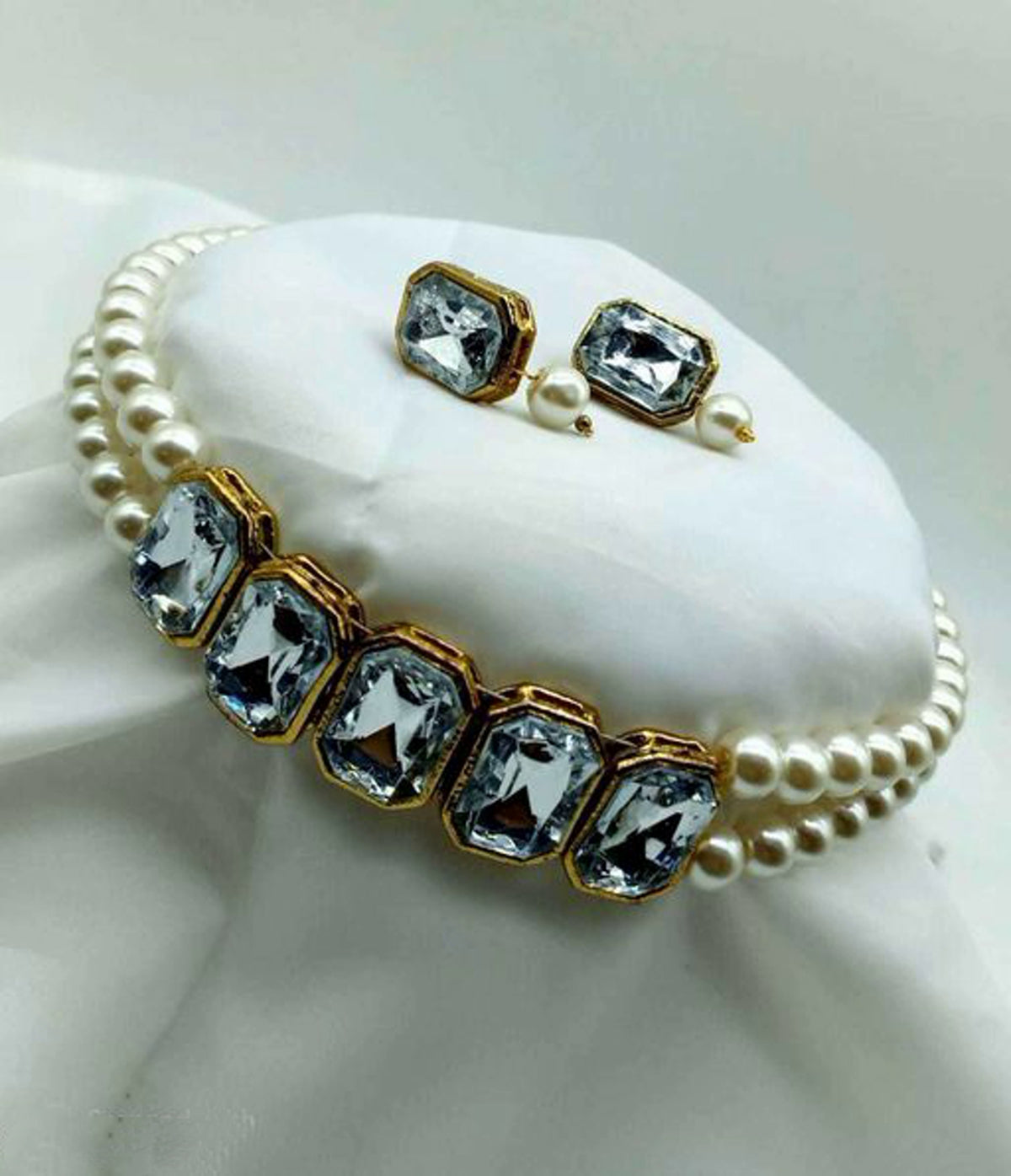 Women's Pearl and Stone Work Neckpiece Set