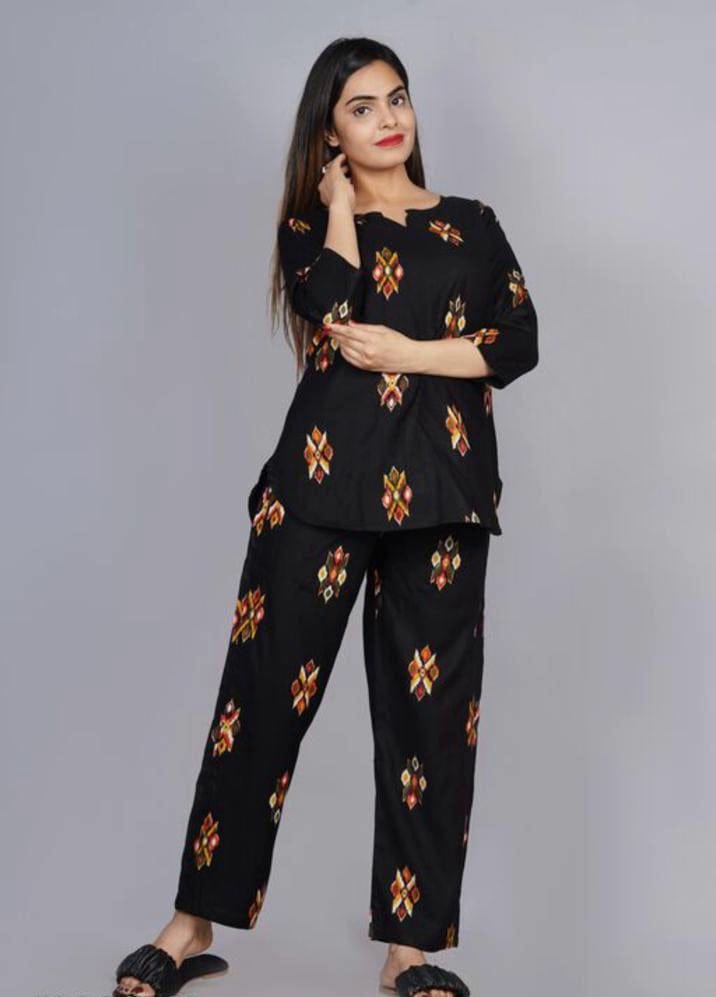 Women's Stylish Block Printed Night Suit