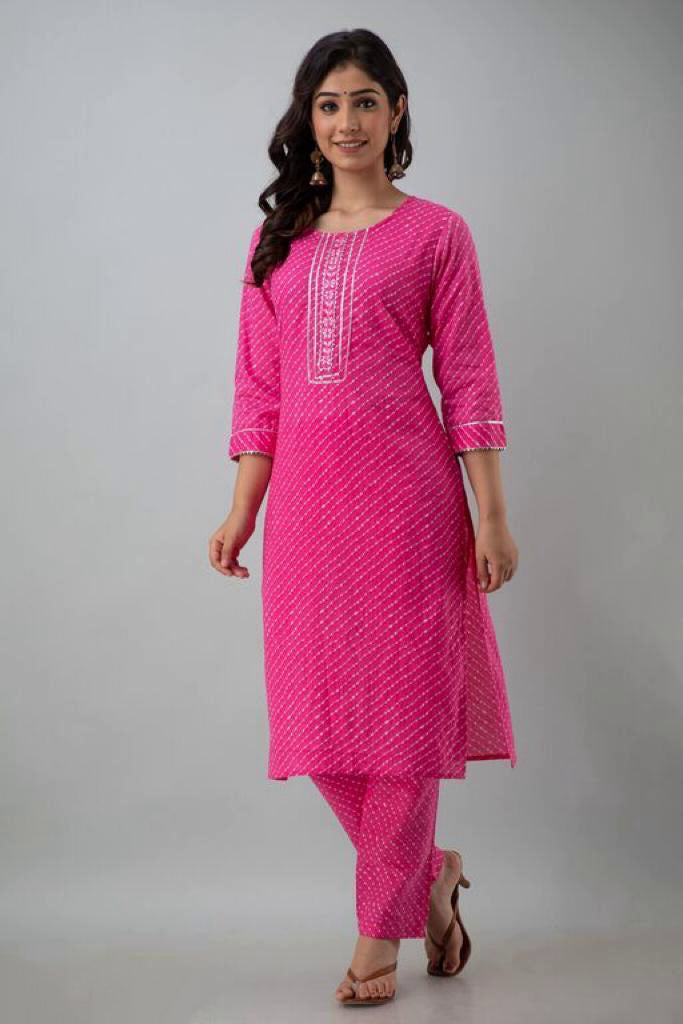 Women's Pretty Electric Pink Bandhani Kurta Set