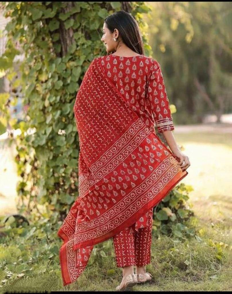 Women's Printed Kurta Set with Dupatta