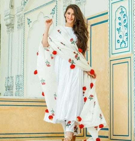 Women's White Kurta Set with Printed Dupatta