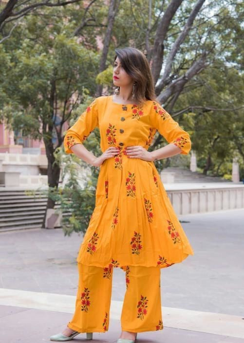 YELLOW PRINTED COTTON KURTA SET