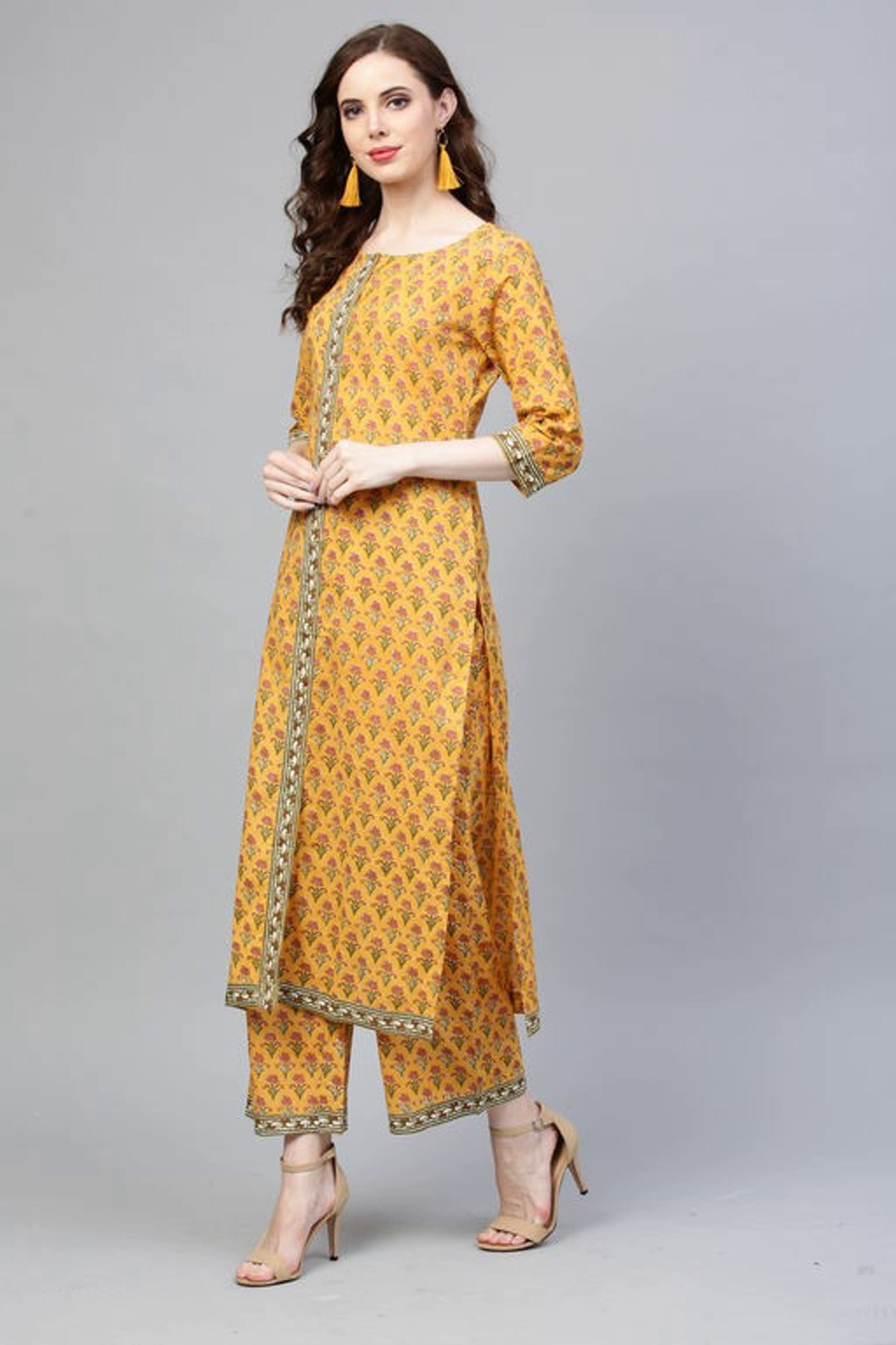 Women Yellow Coloured Block Printed Kurta with Trousers