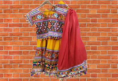 Runjhun Designer Navratri Lehenga Choli