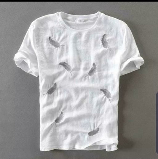 Women White Solid Round Neck T-shirt