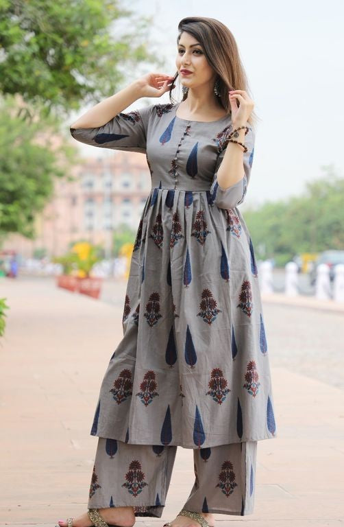 WOMEN'S PRINTED KURTA SET WITH PALAZZOS