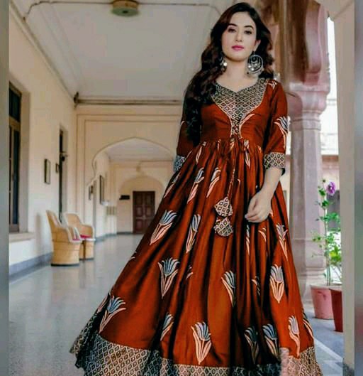 Alluring Women Maroon Anarkali Kurta