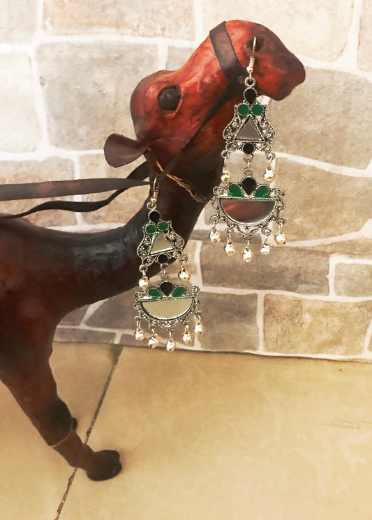 Kuchh Black Mirror earings