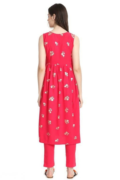 Women Beautiful Pink Crepe Kurta