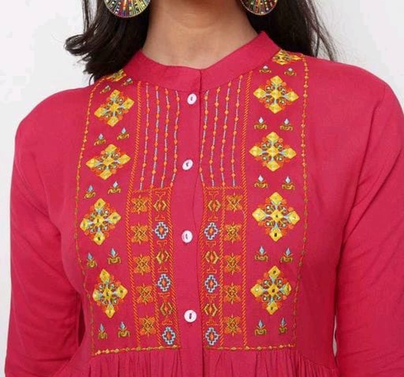 Women's Pink Embroidered Buttoned Kurta