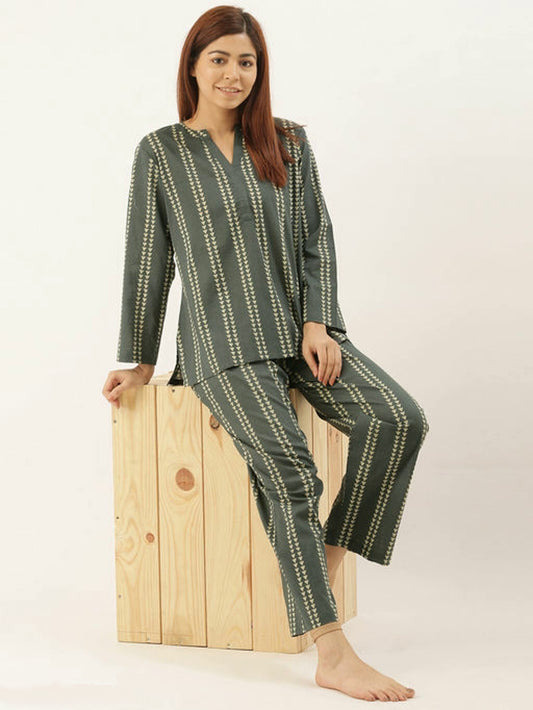 Women's Swagger Dark Green Printed Lounge Wear