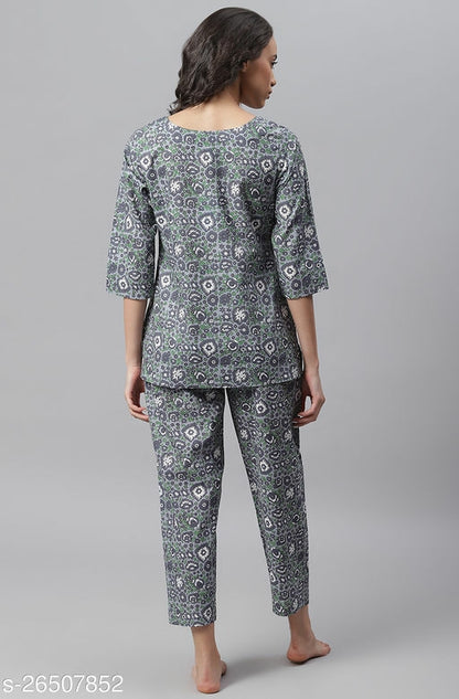 Women's Gray Printed Cotton Lounge Wear Set