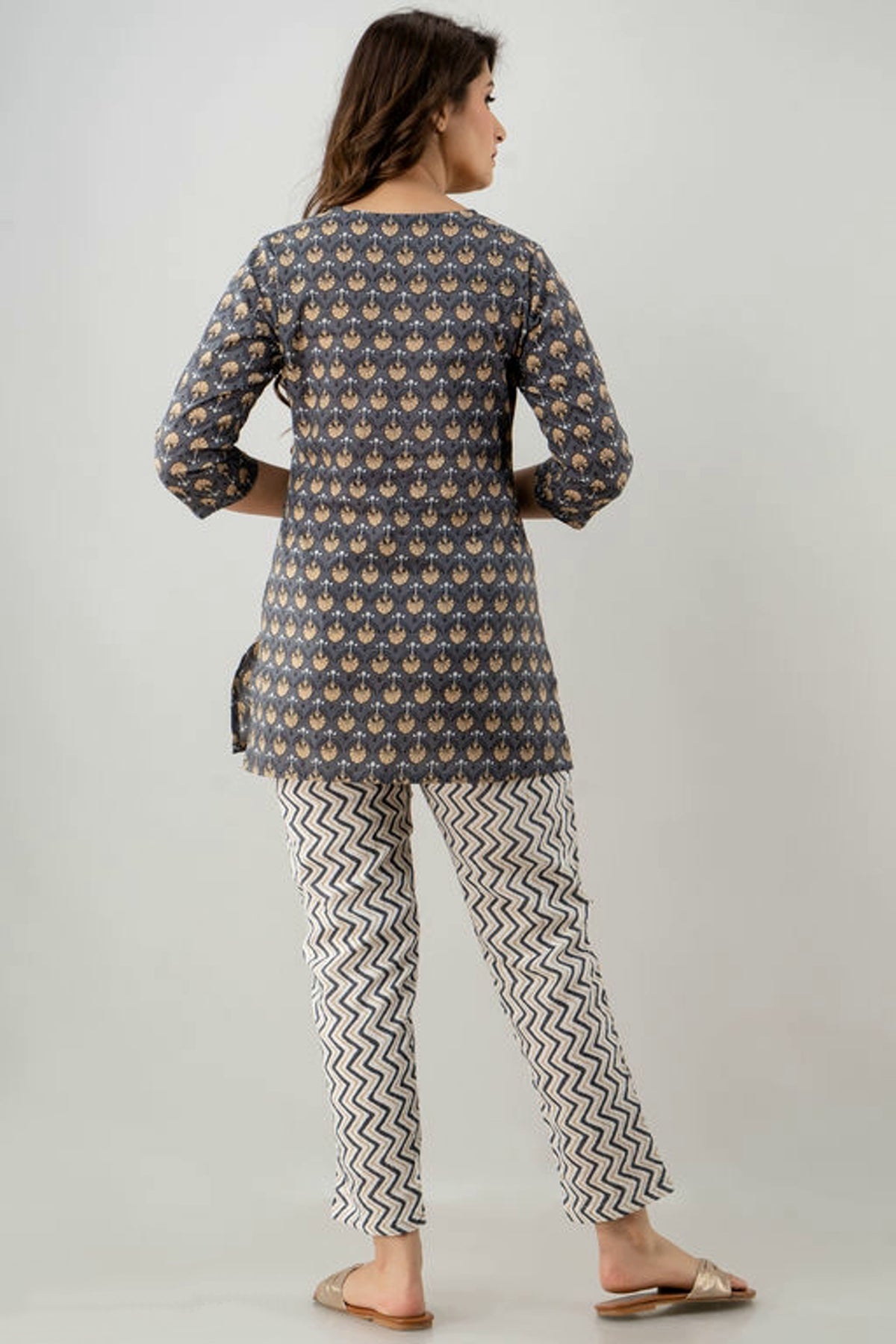 Urban romantics sleepwear deals