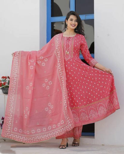 Women's Peach Printed Kurta Set with Dupatta