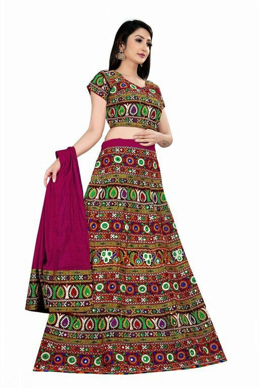 Kutcchi Work Fully Embroidered Woman Chanaya Choli