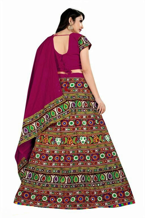 Kutcchi Work Fully Embroidered Woman Chanaya Choli