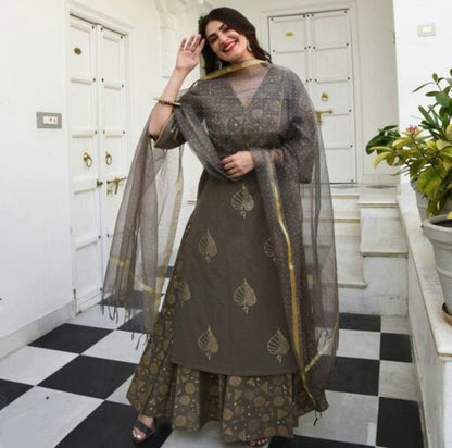 Women Royal Gray Palazzo Set with Dupatta