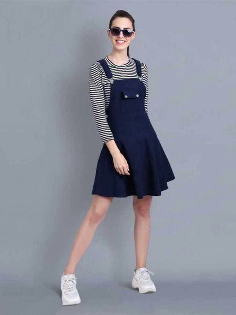 Women Blue Solid Dangree Dress